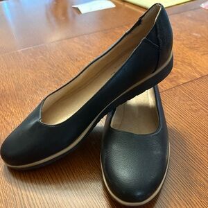 New Soul Naturalizers Elegant Black Women's Flats